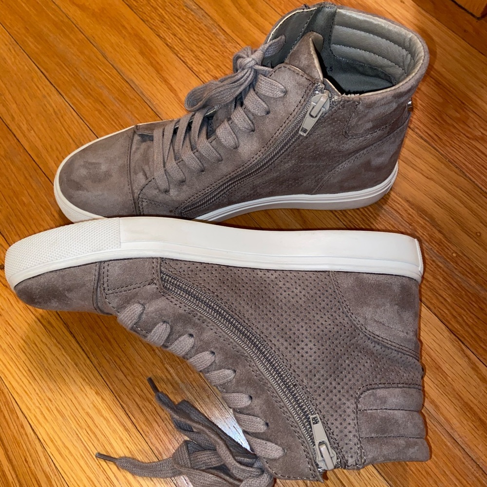 Steve Madden Sneakers